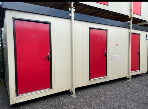 24ft birth sleeper cabin - 10,