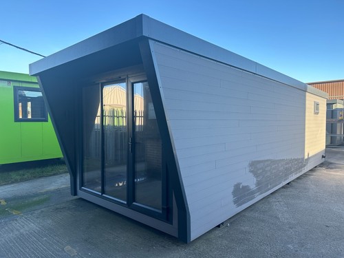 Shepherds hut with bathroom - shepherds,
